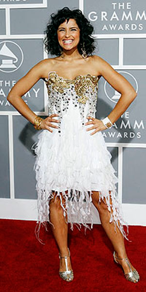 Illustration for article titled Next Time, Nelly Furtado Might Want To Keep Her Closet Doors Closed